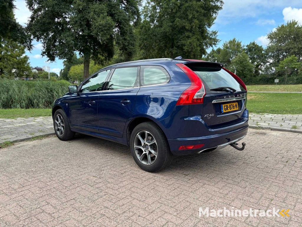 Volvo XC60 2.0 T5 FWD Ocean Race Automaat; GR-876-H