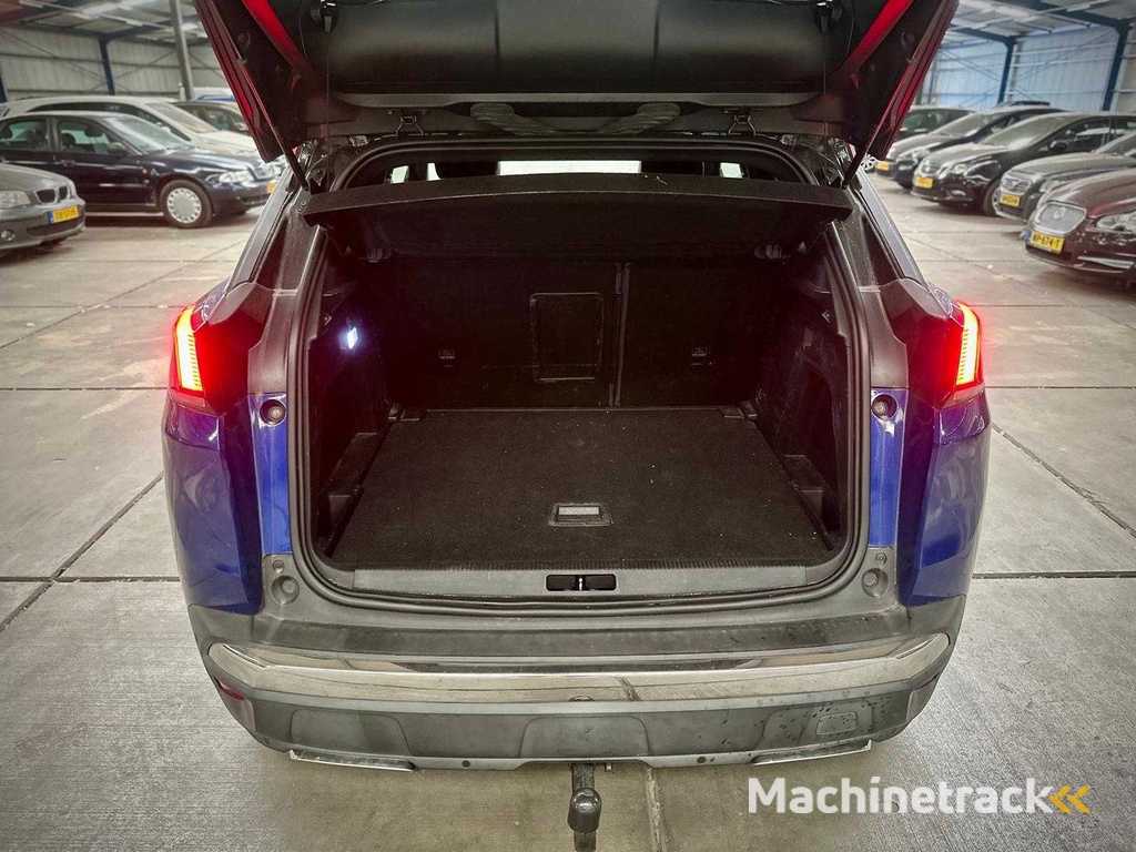 Peugeot 3008 1.2 PureTech GT Linie; SZ-795-K