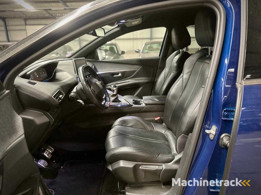 Peugeot 3008 1.2 PureTech GT Linie; SZ-795-K