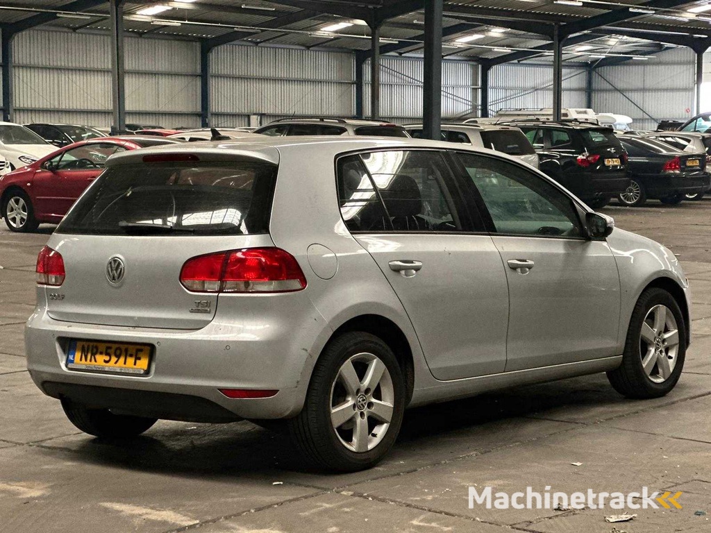 Volkswagen Golf 1.2 TSI Highline BlueMotion, NR-591-F