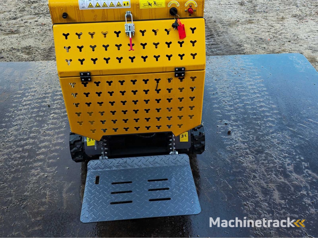 2025 - SDLOOL - JBC400 - Betonmolen