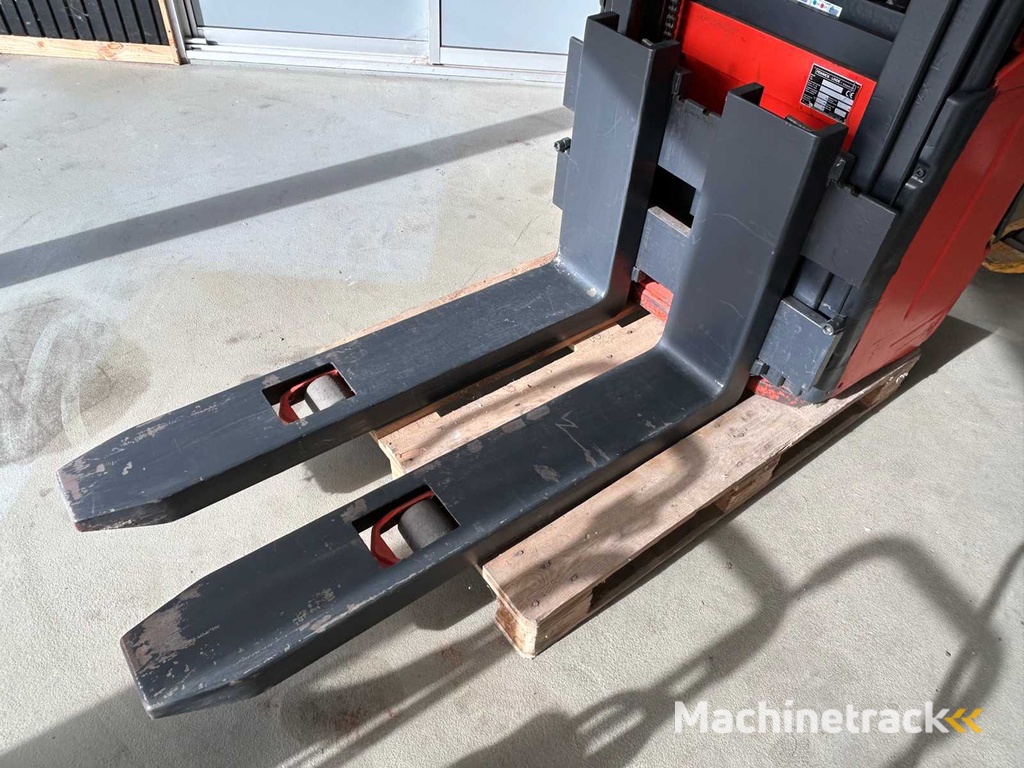 2001 Linde L14 Elektrostapler