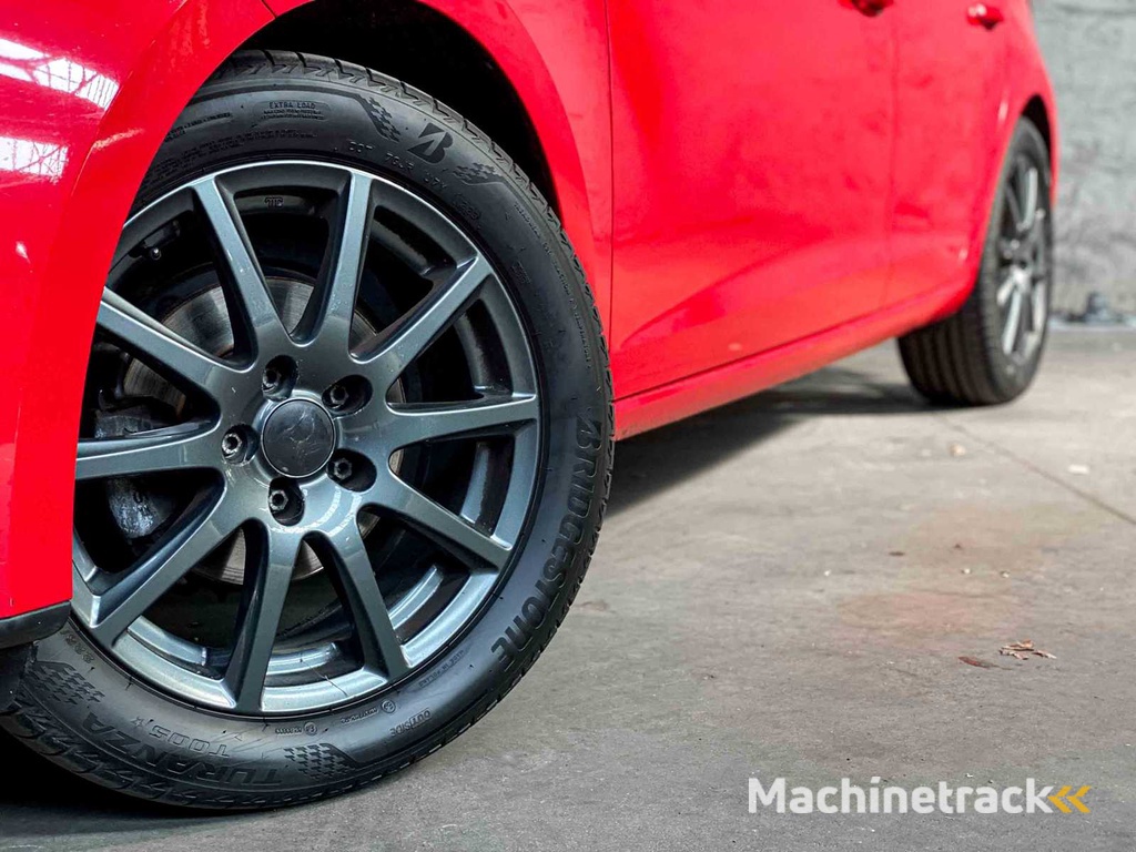 SEAT Leon 1.2 TSI Einstieg 86PS 2014, KP-268-D