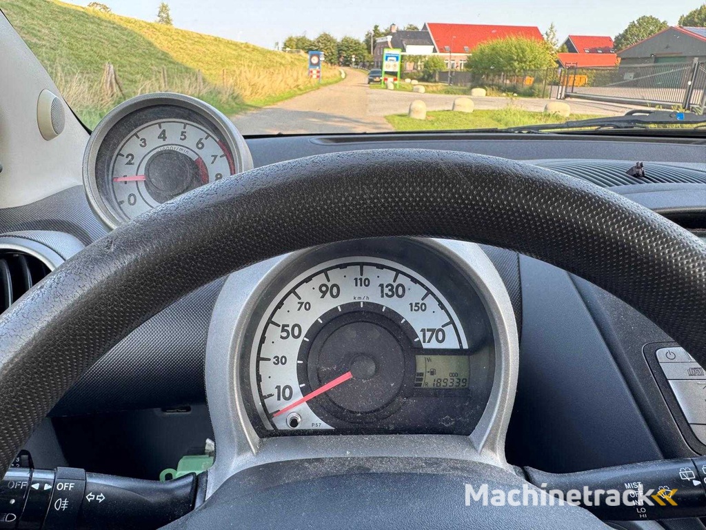 Toyota Aygo 1.0-12V Komfort 5 Türen 47-LRV-1