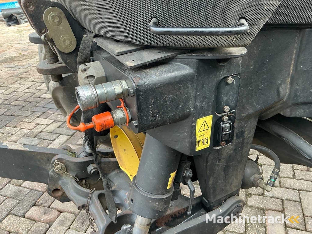 2013 Case IH CVX 230