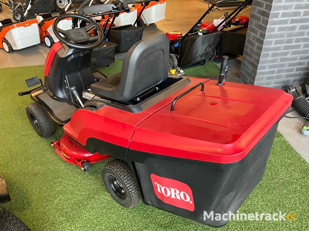 2022 Toro ES3200DC Zitmaaier