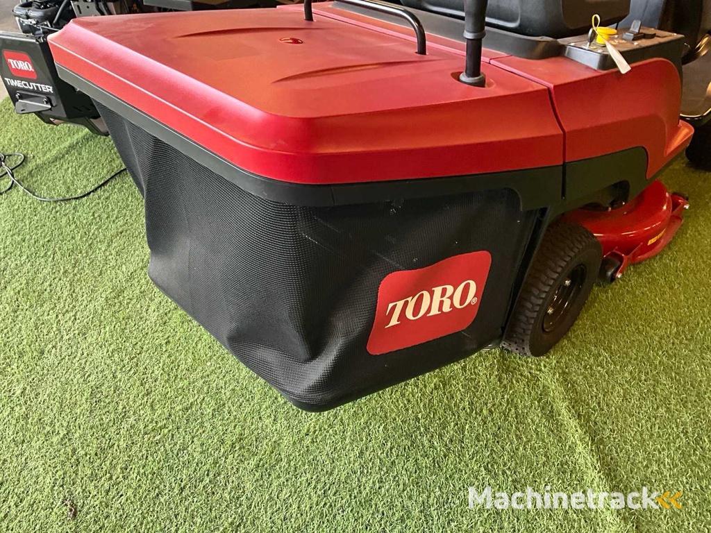 2022 Toro ES3200DC Zitmaaier