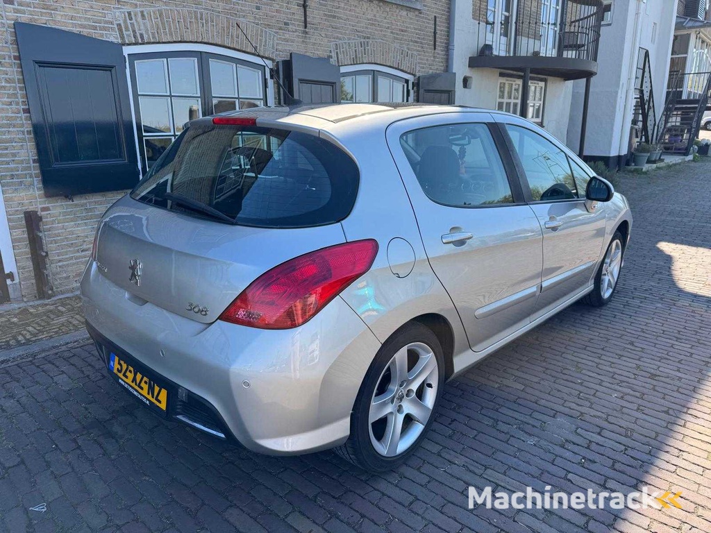 Peugeot 308 1.6 Turbo XT Clima Pano 52-XZ-NZ