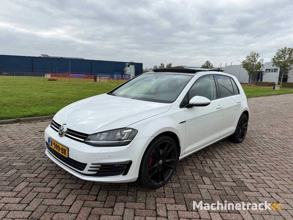 Volkswagen Golf 1.4 TSI Highline , K-590-BK