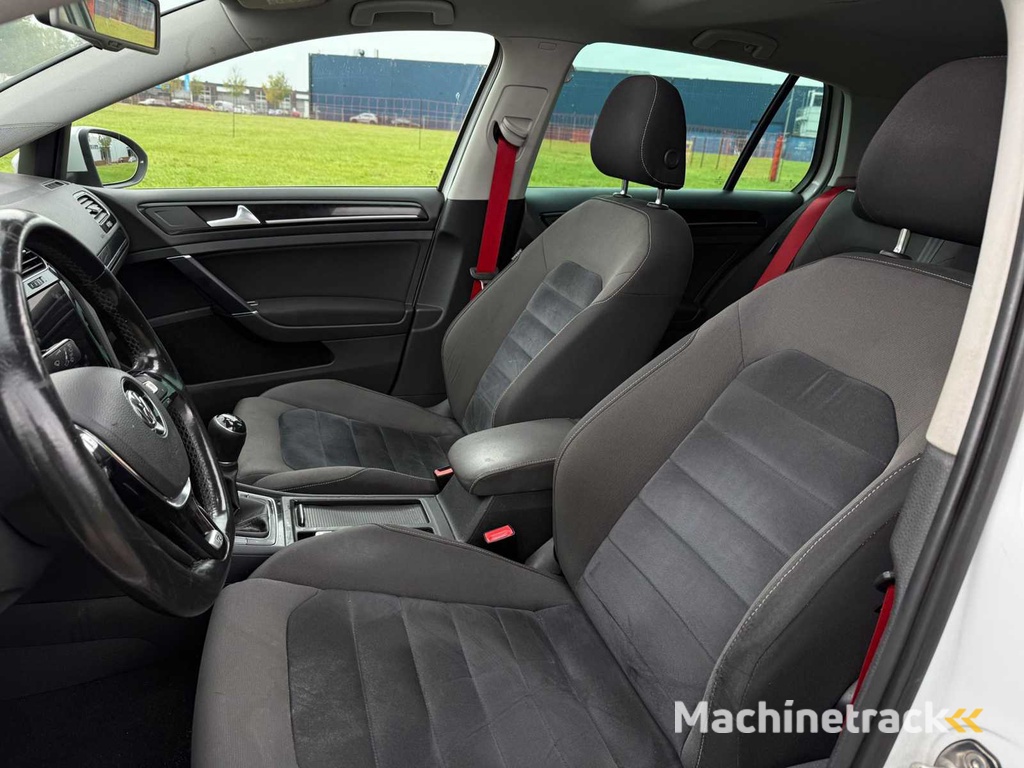 Volkswagen Golf 1.4 TSI Highline , K-590-BK