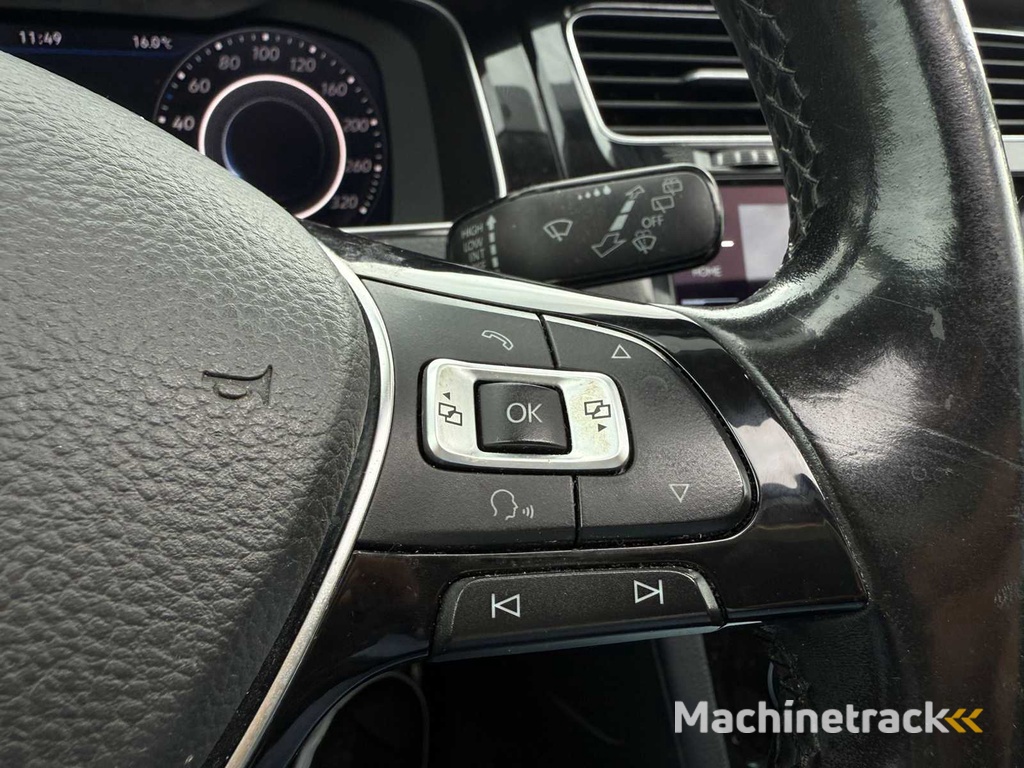 Volkswagen Golf 1.4 TSI Highline , K-590-BK