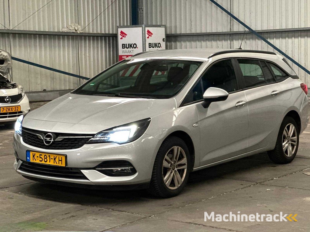Opel Astra Sports Tourer 1.2 Business Edition; K-581-KH