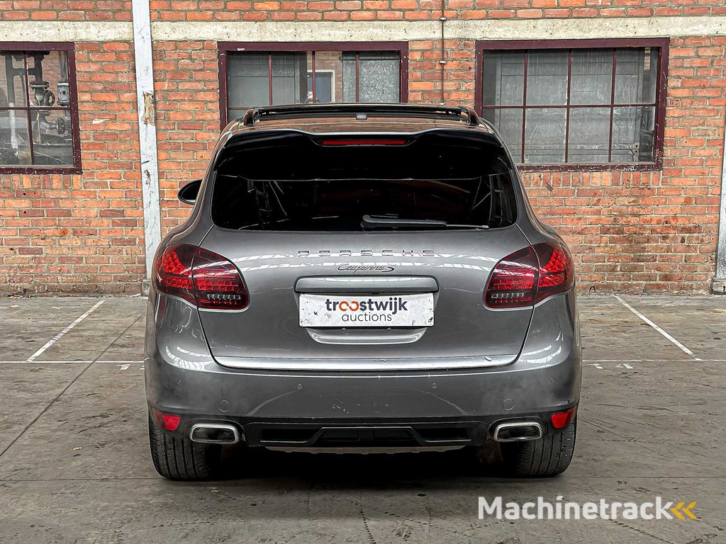 Porsche Cayenne 4.8 V8 S 405pk 2013