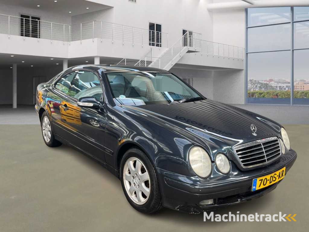 Mercedes-Benz CLK-Klasse Coupé 200 Avantgarde , 70-DS-KR