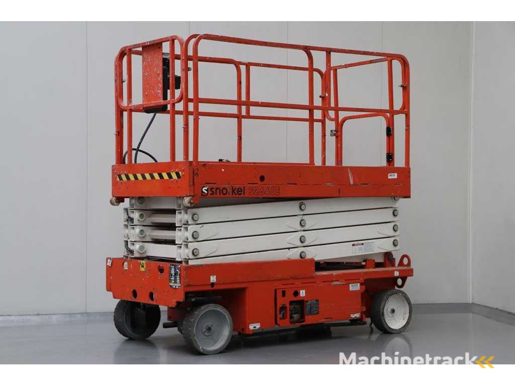 Snorkel - S2646E - Hoogwerker, 2015, werkhoogte 9920