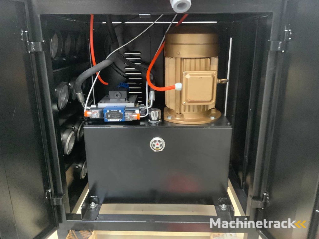 Daewoo DA5100-HC Hydraulic Hose Press
