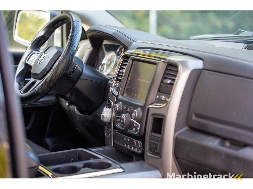 Dodge - Ram 1500 Sport - 5.7 V8 QC 6'4 - Bedrijfswagen