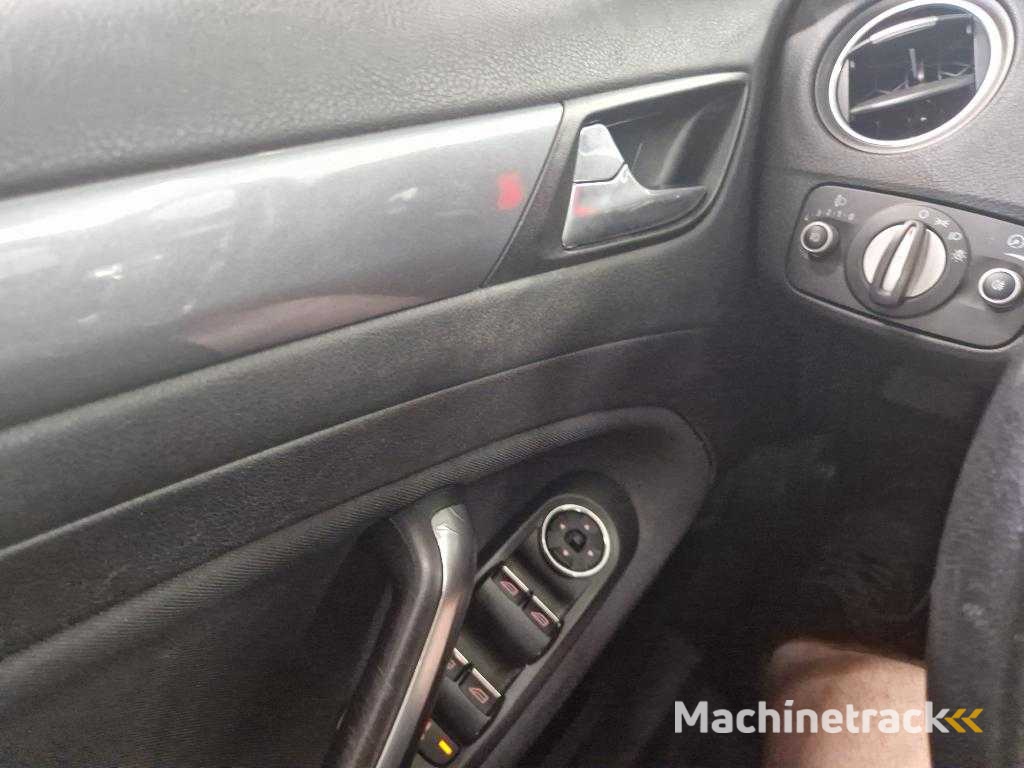 Ford Mondeo 1.6 Trend Business , ; 68-RPZ-5