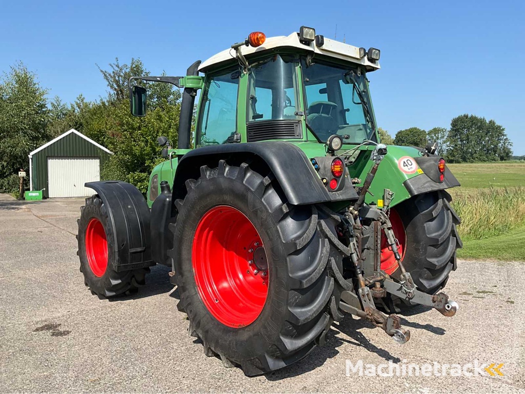 2001 Fendt Favorit 716 Vario All-wheel drive farm tractor