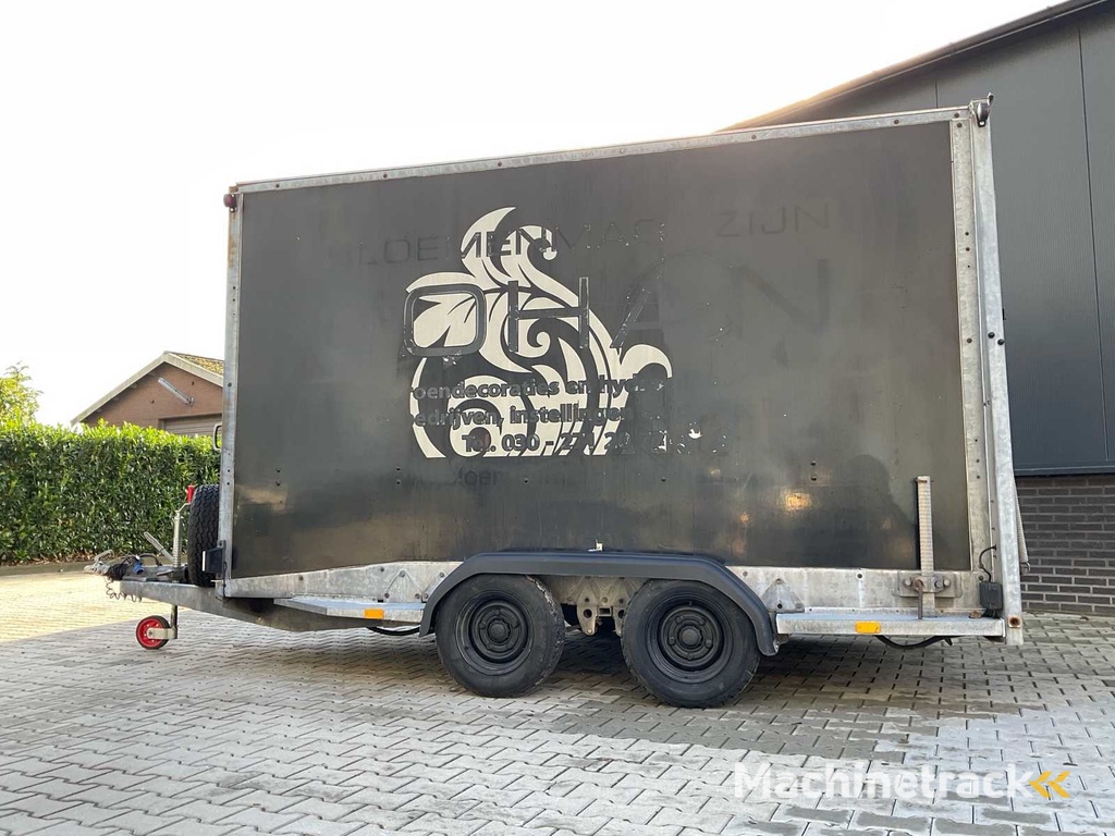 2003 Ifor Williams Trailers BV126G Gesloten aanhangwagen
