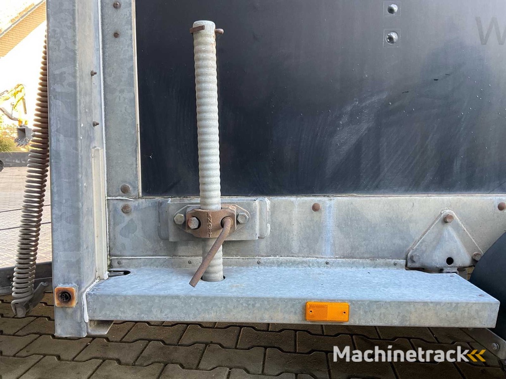 2003 Ifor Williams Trailers BV126G Gesloten aanhangwagen