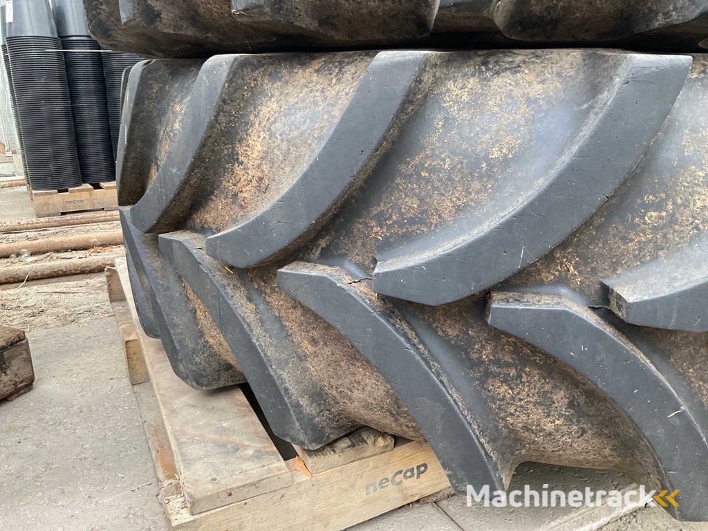 Vredestein Traxion+ Band met velg (2x)