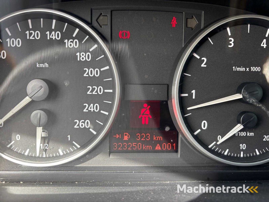 BMW 3-serie Touring 318i Business Line 2006 | 89-TK-JH i