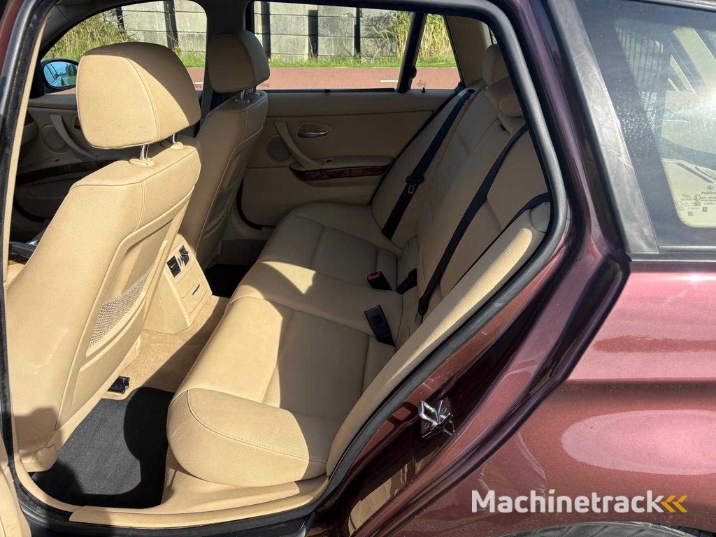 BMW 3-serie Touring 318i Business Line 2006 | 89-TK-JH i