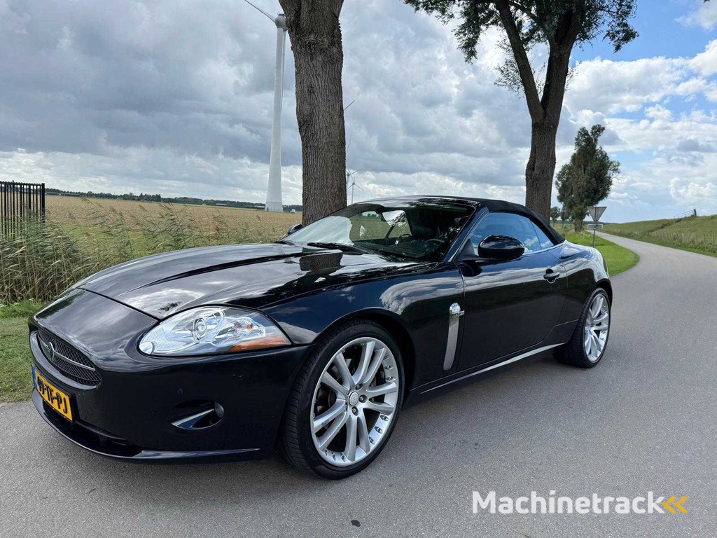 Jaguar XK 4.2 V8 Cabrio 49-TF-PJ