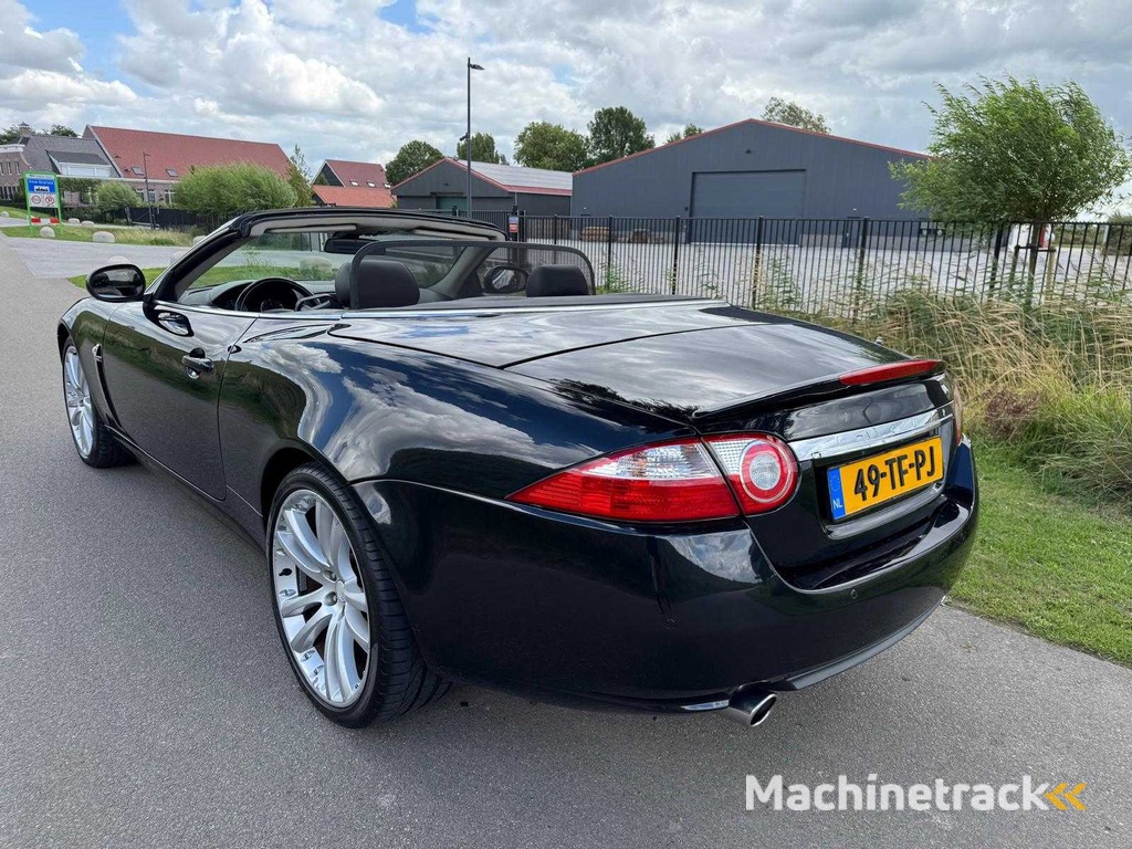 Jaguar XK 4.2 V8 Cabrio 49-TF-PJ