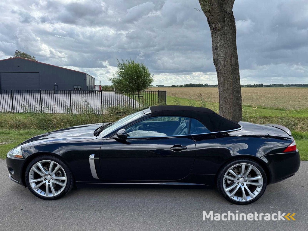 Jaguar XK 4.2 V8 Cabrio 49-TF-PJ