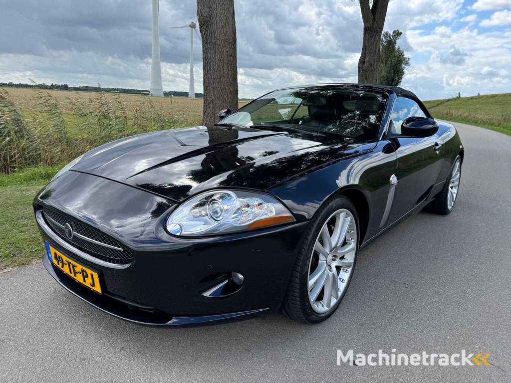 Jaguar XK 4.2 V8 Cabrio 49-TF-PJ
