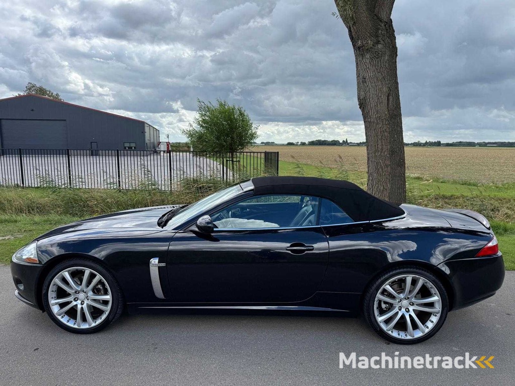 Jaguar XK 4.2 V8 Cabrio 49-TF-PJ