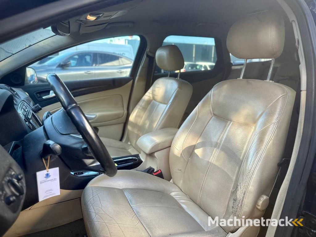 Ford Mondeo Kombi 2.3 16V Ghia, 20-GKT-7