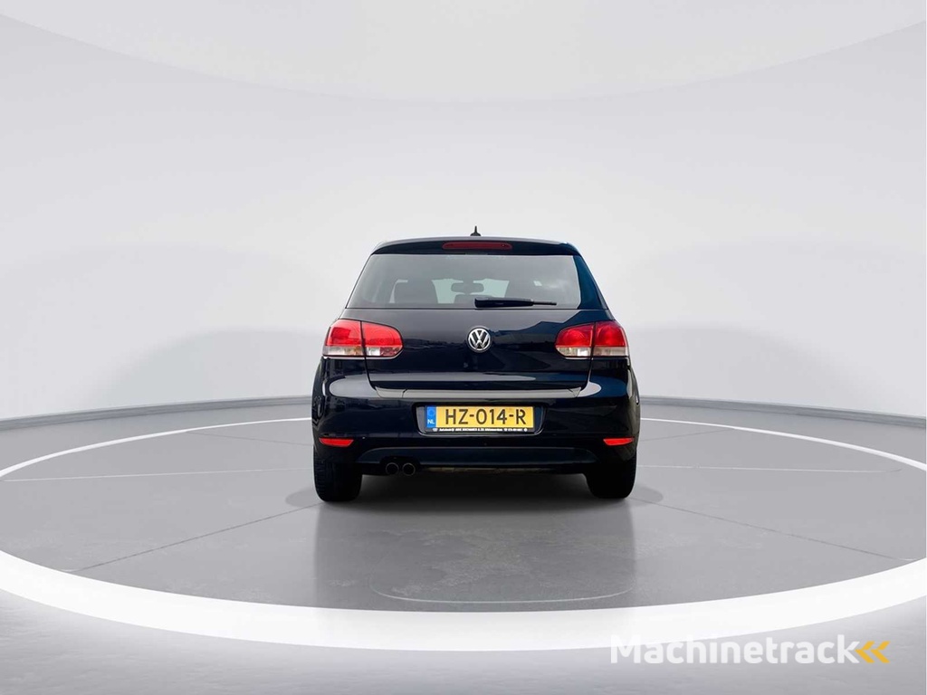 Volkswagen Golf 2.0 TDI Highline BlueMotion| HZ-014-R i