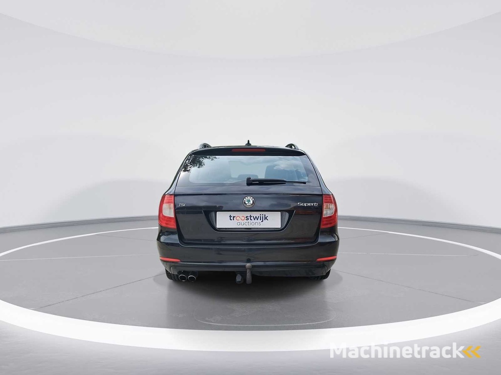 Skoda Superb Combi 1.4 TSI Comfort Business 2010 | 69-LJN-9