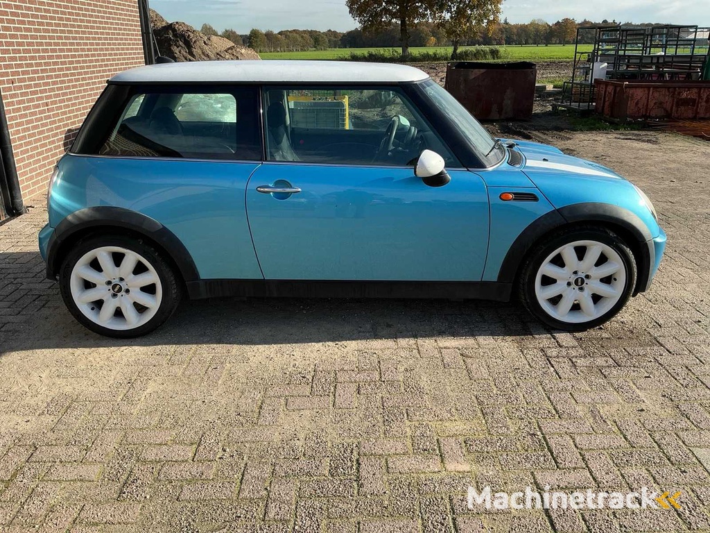 Mini Mini Ein Pkw