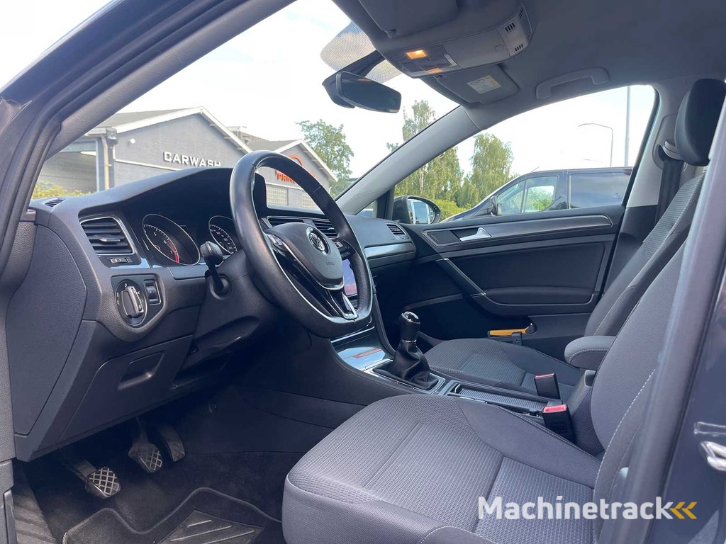 Volkswagen Golf Variant 1.0 TSI Comfortline | NX-275-T