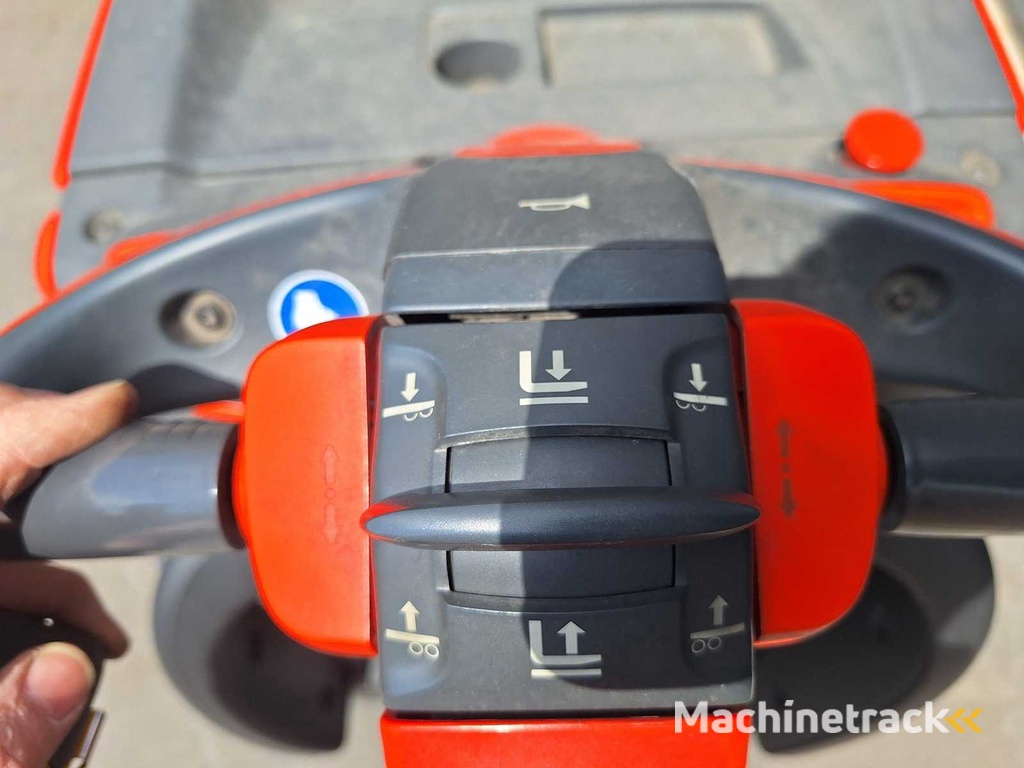 Linde - L14AP - Stapler