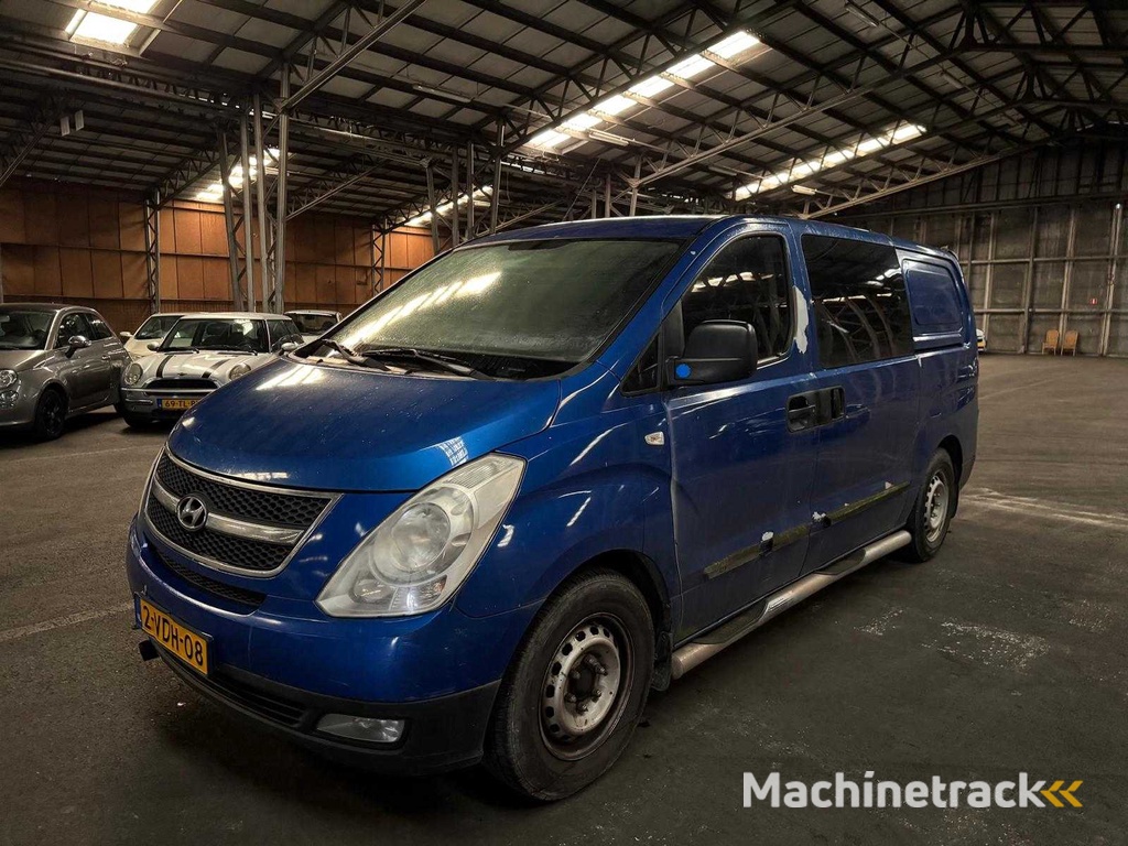 Hyundai - H 300 - 2.5 CRDi Dynamic Dubbel cabine 2-VDH-08