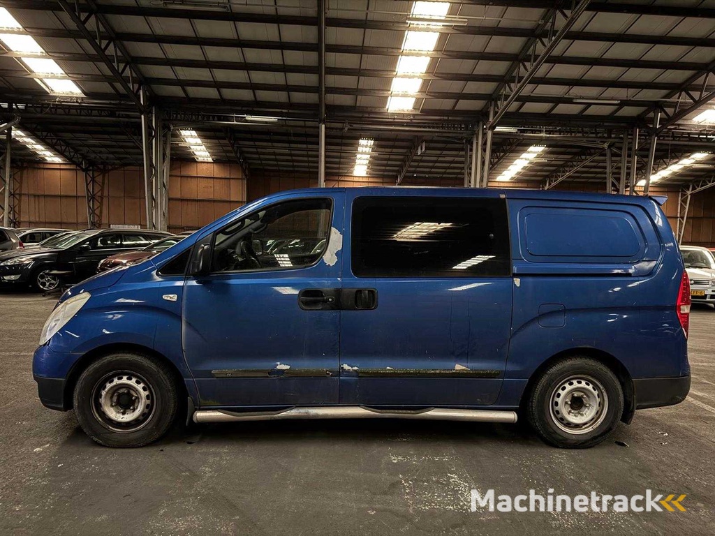 Hyundai - H 300 - 2.5 CRDi Dynamic Dubbel cabine 2-VDH-08