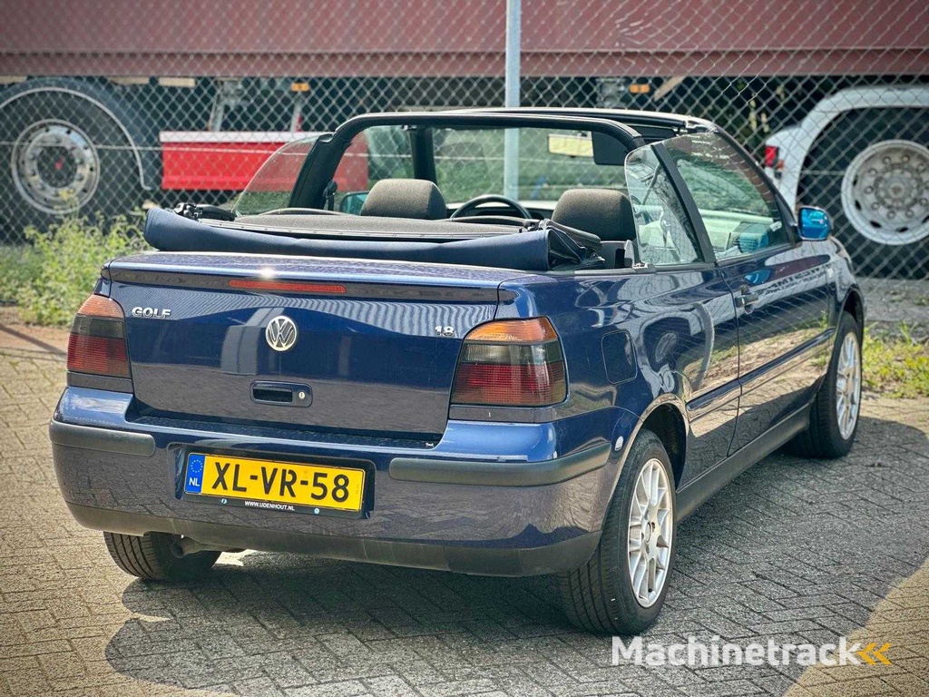 Volkswagen Golf Cabriolet 1.8 Trendline, XL-VR-58