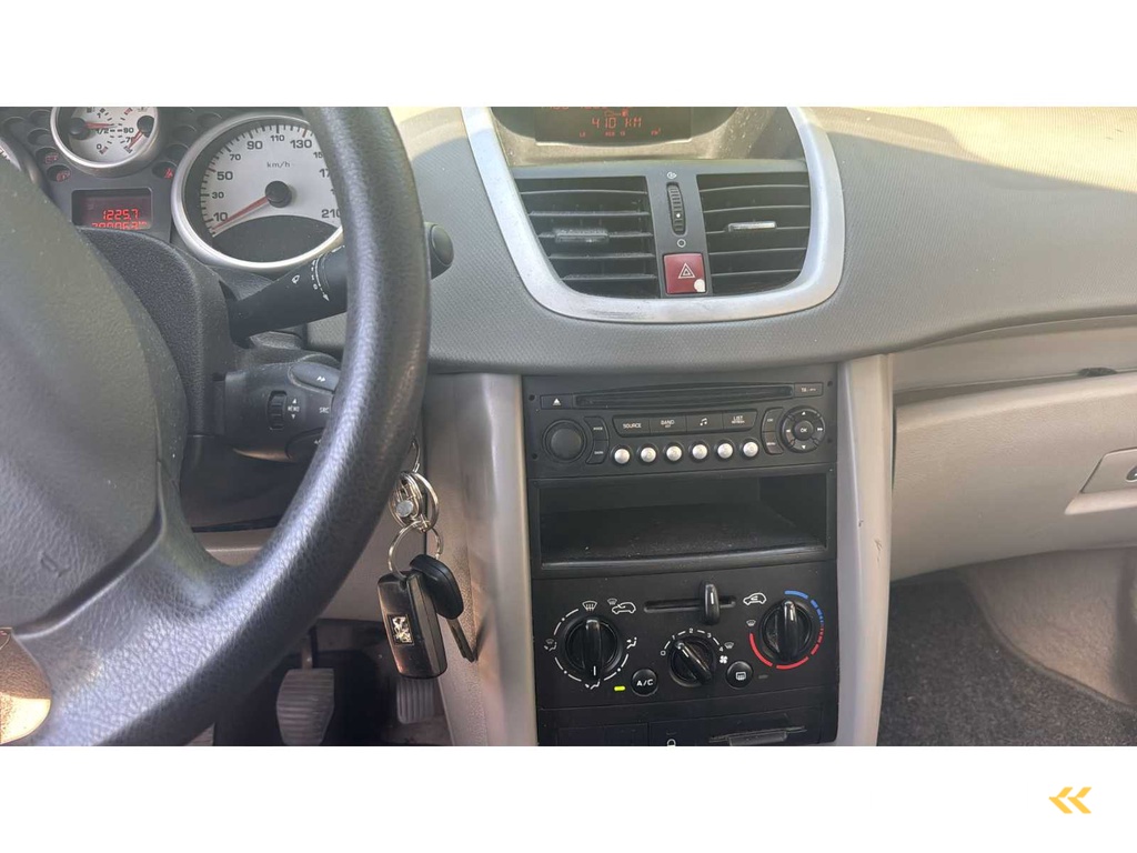 Peugeot 207 1.4 16V X Reihe, 80-TF-XJ