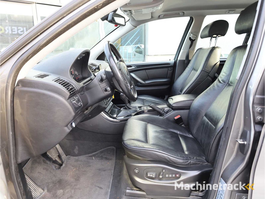 BMW X5 3.0i Automaat 2005, 27-RJ-DB