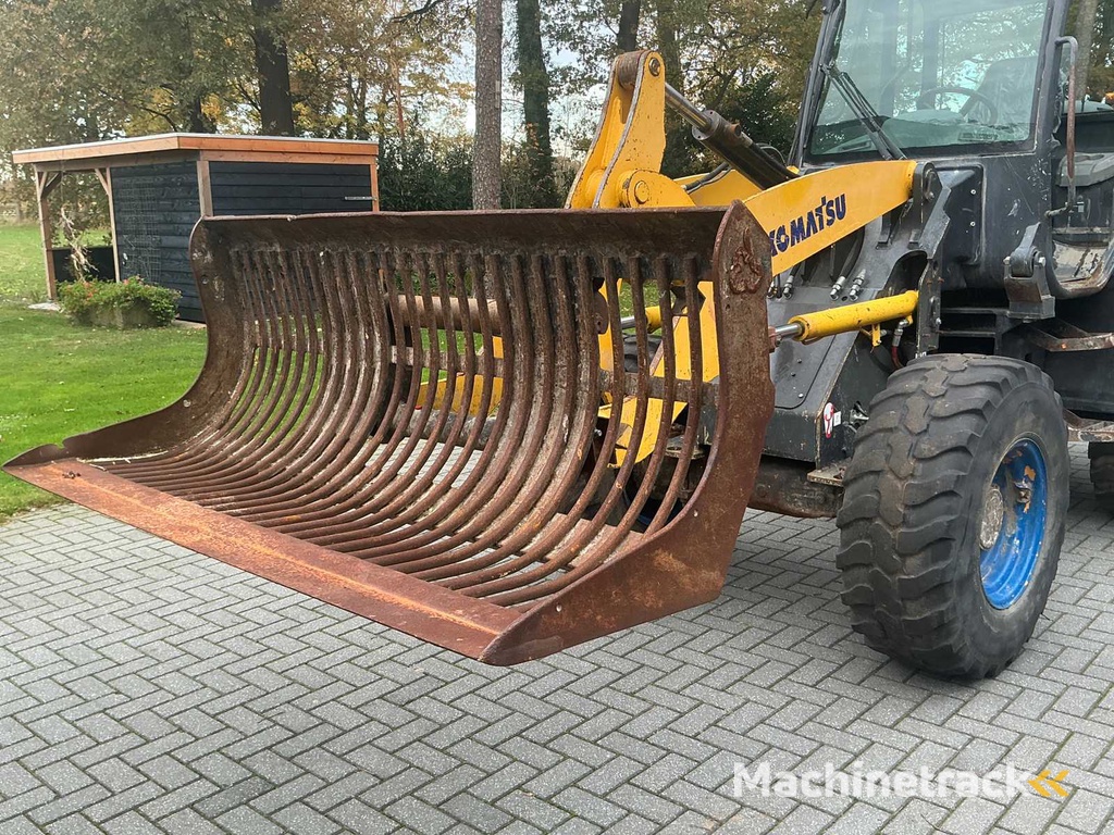 2010 Komatsu WA80-S Schaufel / Radlader