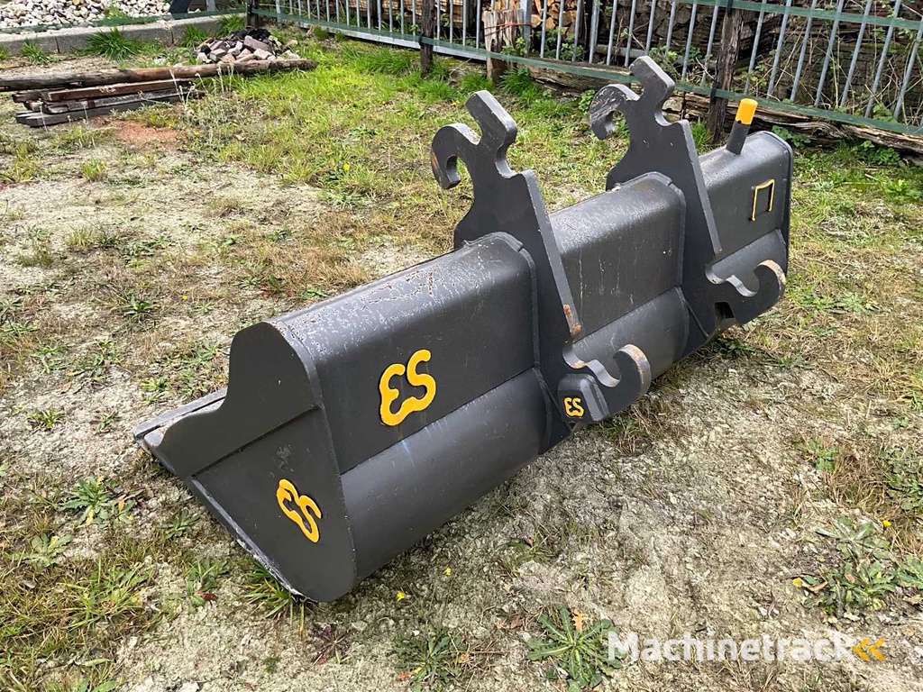Eurosteel CW30 Excavator Bucket