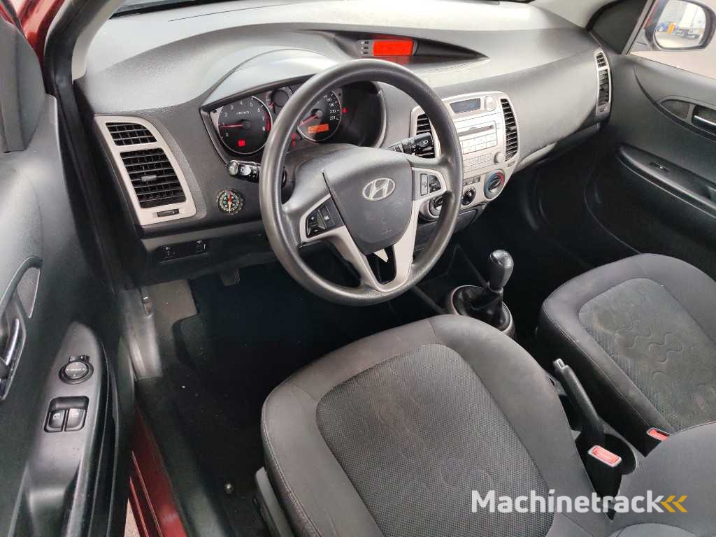 Hyundai i20 1.4i DynamicVersion, 56-JFD-9