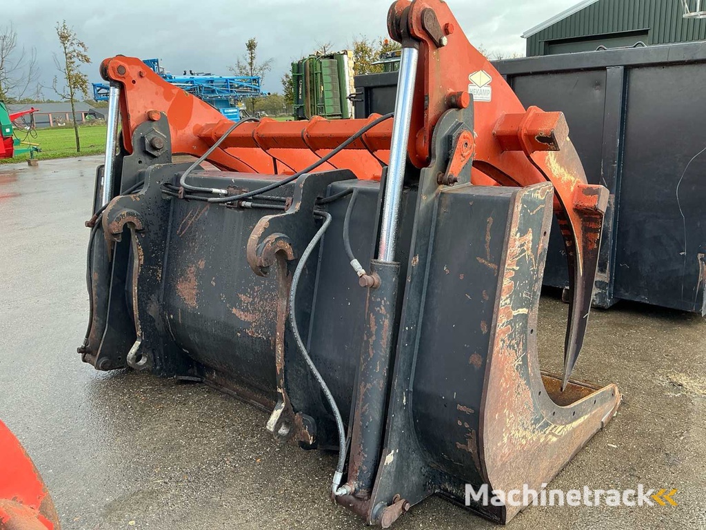 Hekamp Silage bucket with top clamp (grab) Excavator bucket/silage bucket/feed trough