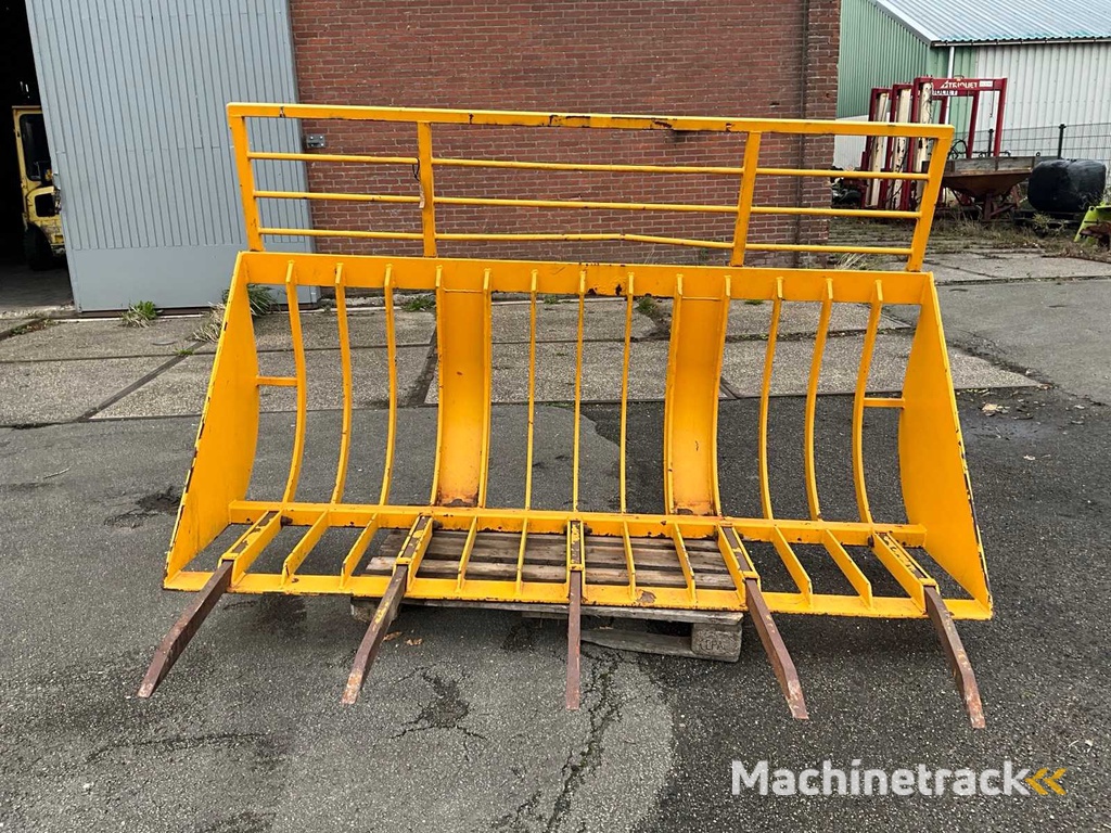 2009 Forest 2.5 mtr. Euro Grass Fork