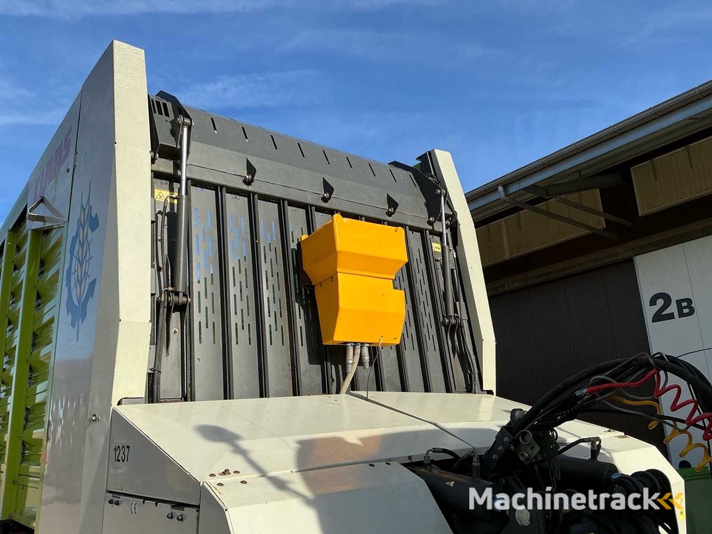 2010 Claas Cargos 9500 Loader wagon